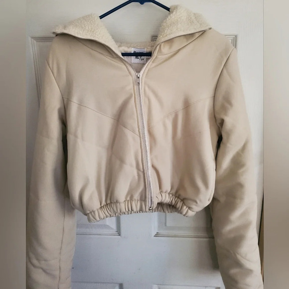 Princess Polly cropped cream hooded zip up puffer jacket,size m/l - Picture 1 of 7